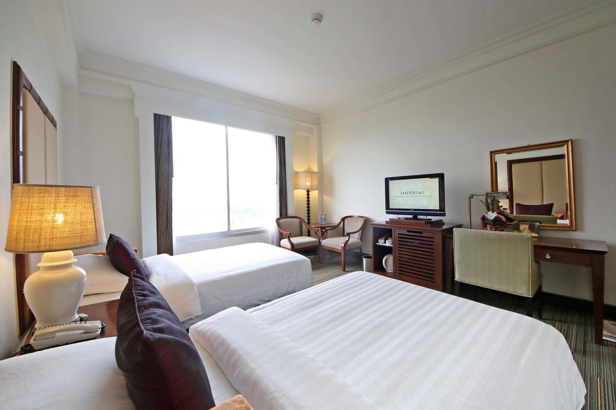The Imperial Hotel & Convention Centre Korat Nakhonratchasima Exterior foto