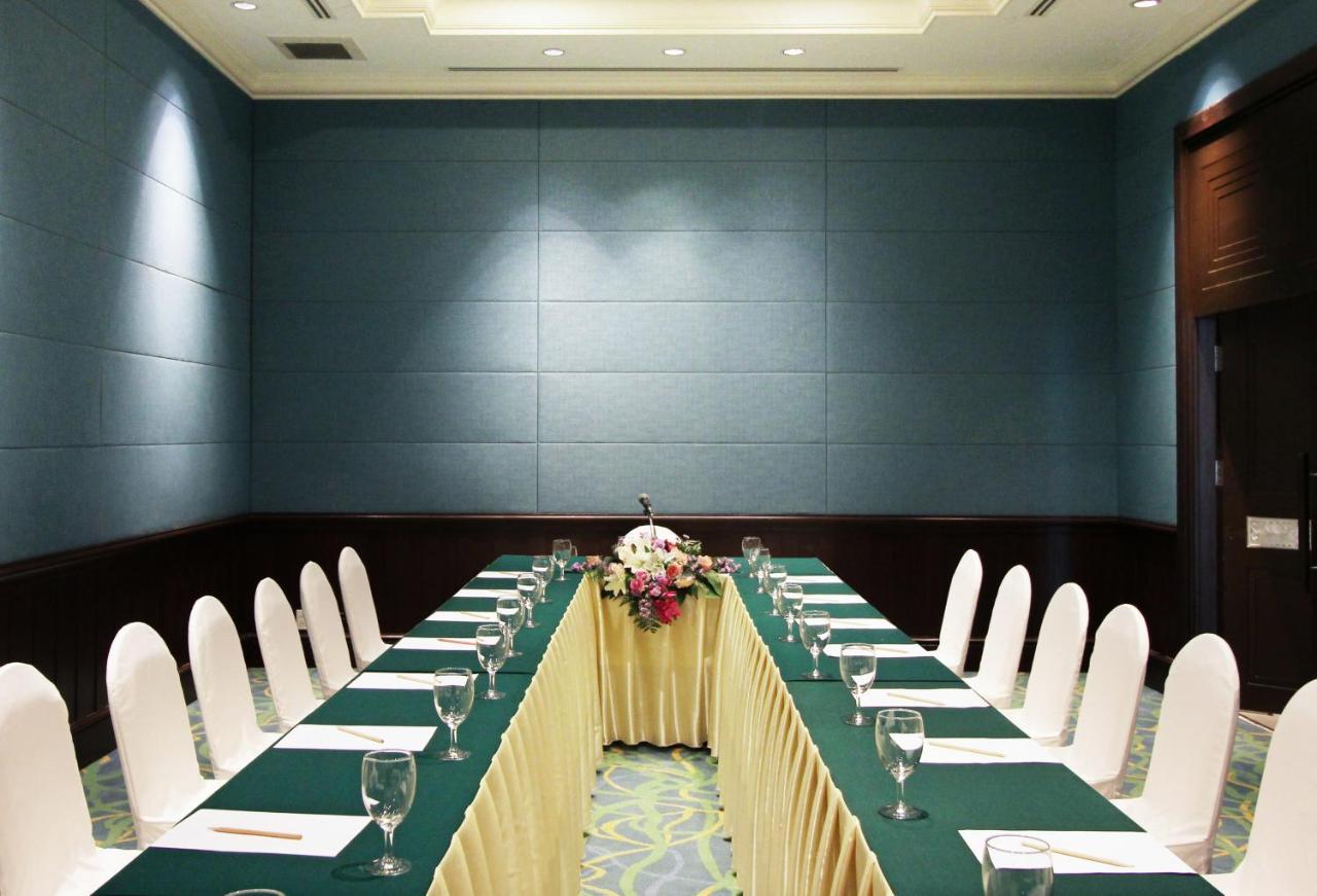 The Imperial Hotel & Convention Centre Korat Nakhonratchasima Exterior foto