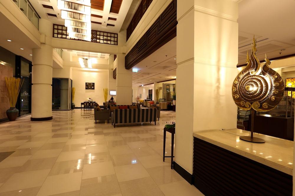 The Imperial Hotel & Convention Centre Korat Nakhonratchasima Exterior foto